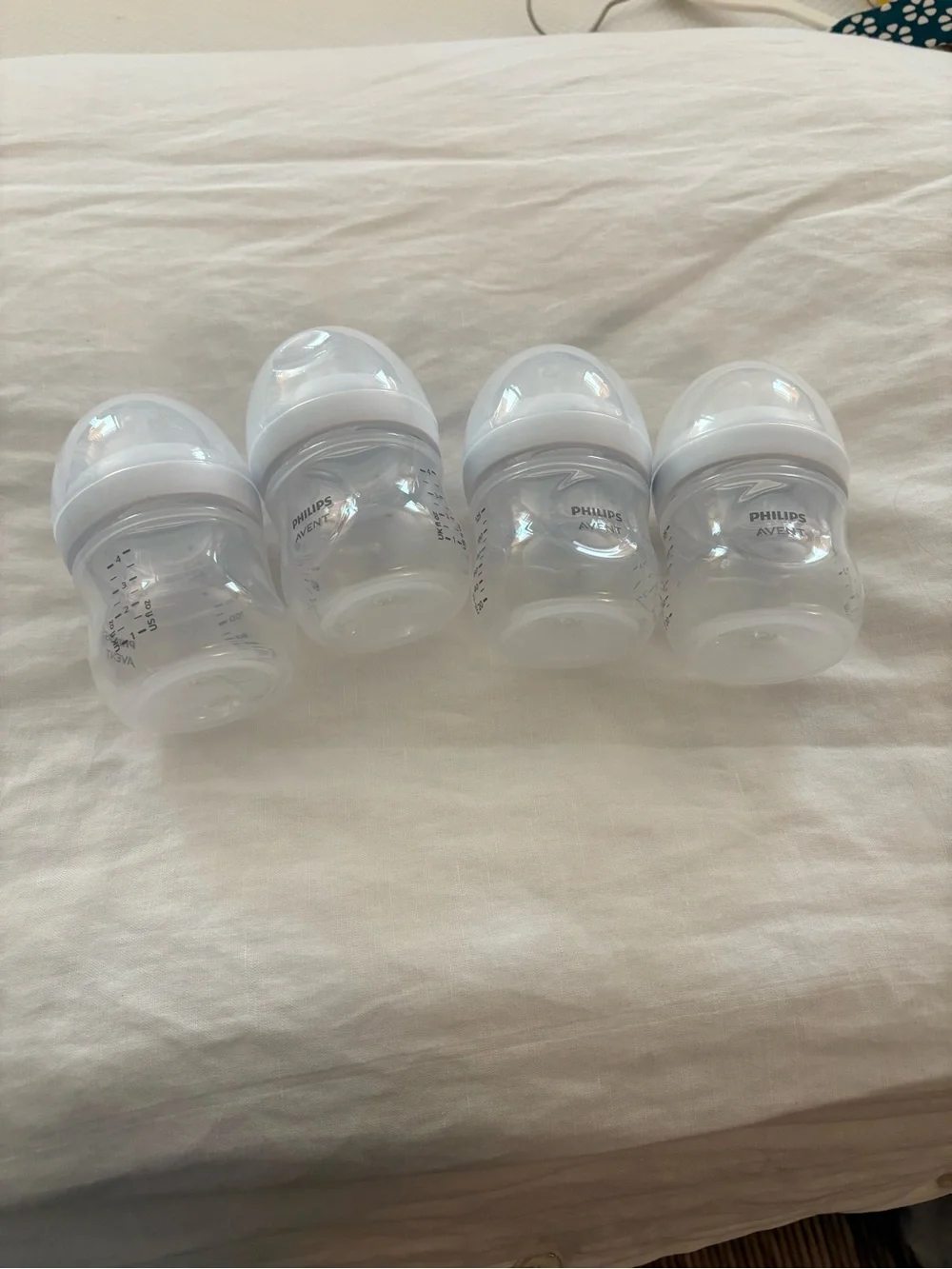 Philips Avent Clear White Baby Bottles - Set of 4